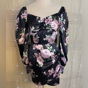 Fashion Nova off the shoulders floral mini dress NWT